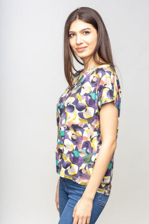 Tricou din vascoza cu imprimeu pictural [1]