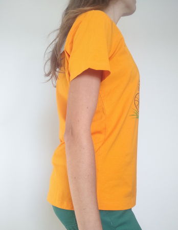 Tricou  pictat manual ,cu bufnița pe bicicletă [1]