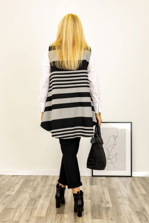 Vesta asimetrica cu dungi gri si negre, cu design modern in straturi [1]