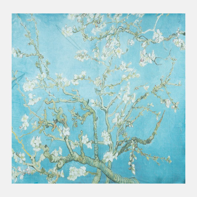 Esarfa patrata cu model inspirat dupa '' Migdal Inflorind" de Van Gogh, albastru deschis
