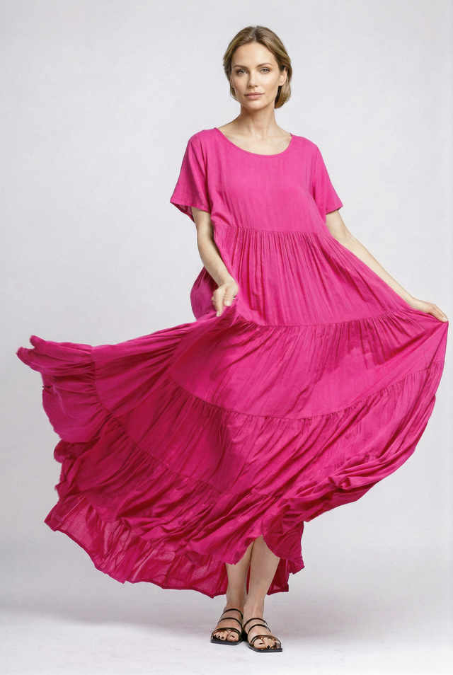 Rochie lunga, croi amplu cu patru volane, stil boem elegant, fucsia