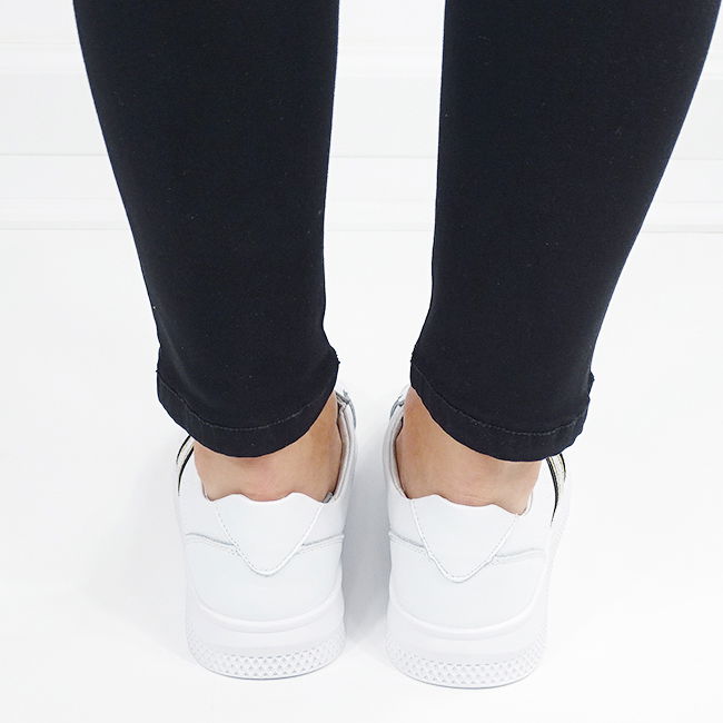 Sneakersi albi cu detalii argintii din piele naturala 5088 M7 [5]