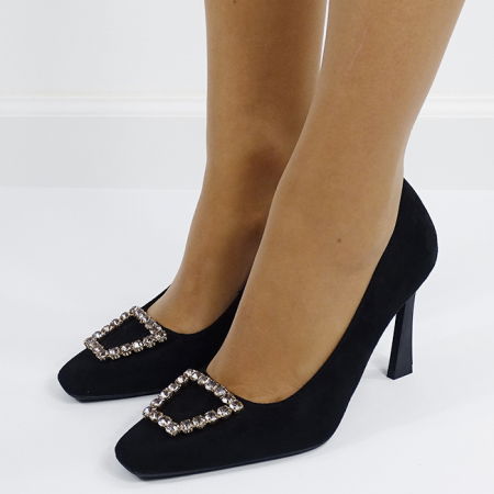 Pantofi cu toc - Pantofi negri cu toc comod si brosa 1748 03