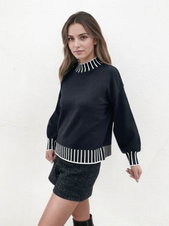 Pulovere si cardigane - Pulover negru cu maneci usor bufante Z-101 M9