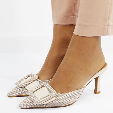 Sandale cu toc - Saboti bej cu model impletit si brosa HK-1313 04