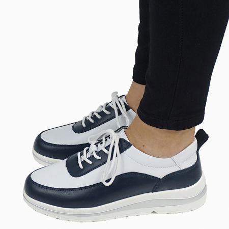 Pantofi sport si sneakers - Sneakers albi/bleumarin inchis din piele naturala 5090 M6