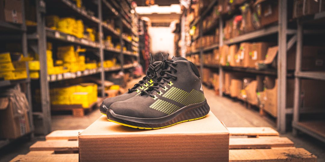 Cum alegi bocancii de protecție potriviți – criterii și recomandări