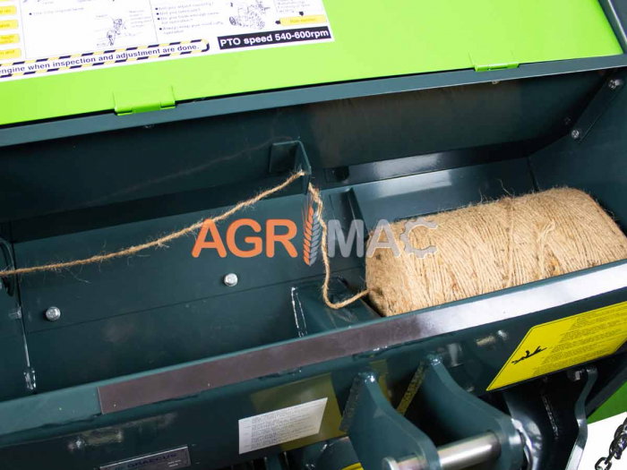 Presă de balotat ZEA PRESA 850 – 24-40 CP, baloți rotunzi, sistem hidraulic independent [15]