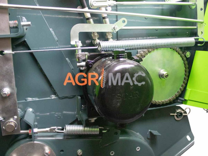 Presă de balotat ZEA PRESA 870 – 24-55 CP, baloți rotunzi, sistem hidraulic independent [19]