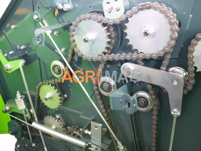 Presă de balotat ZEA PRESA 870 – 24-55 CP, baloți rotunzi, sistem hidraulic independent [20]