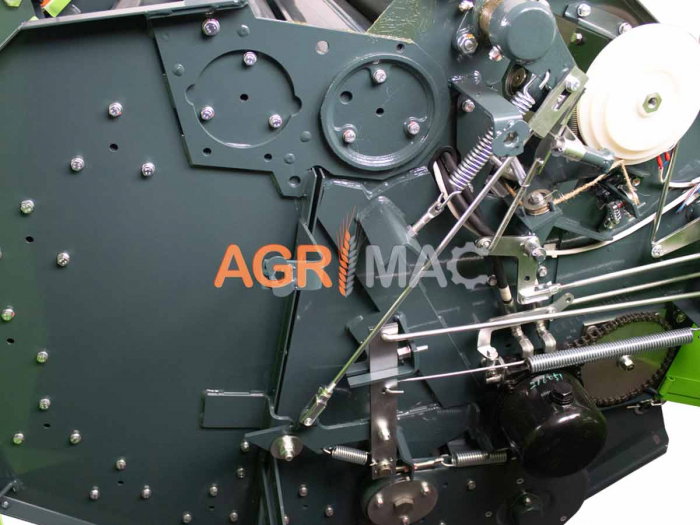 Presă de balotat ZEA PRESA 870 – 24-55 CP, baloți rotunzi, sistem hidraulic independent [18]