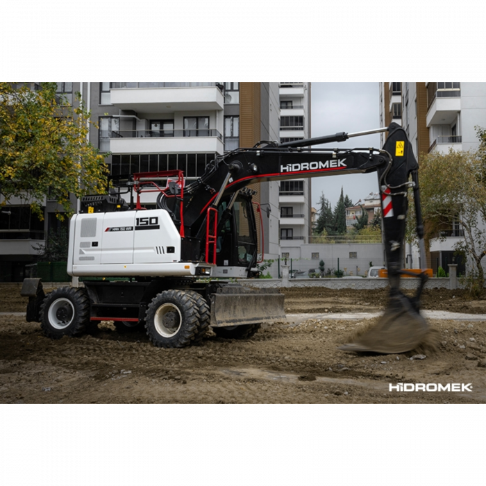 HMK 150 WR – Excavator Compact pe Roți, Motor Deutz 141 CP, Cupă 0,6 m³, Sistem Hidraulic 2×160 L/min [3]