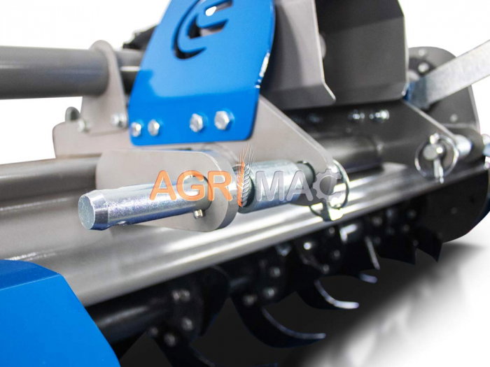 Freza de pământ MR155 – 155 cm, 24-45 CP, transmisie pe lanț [13]
