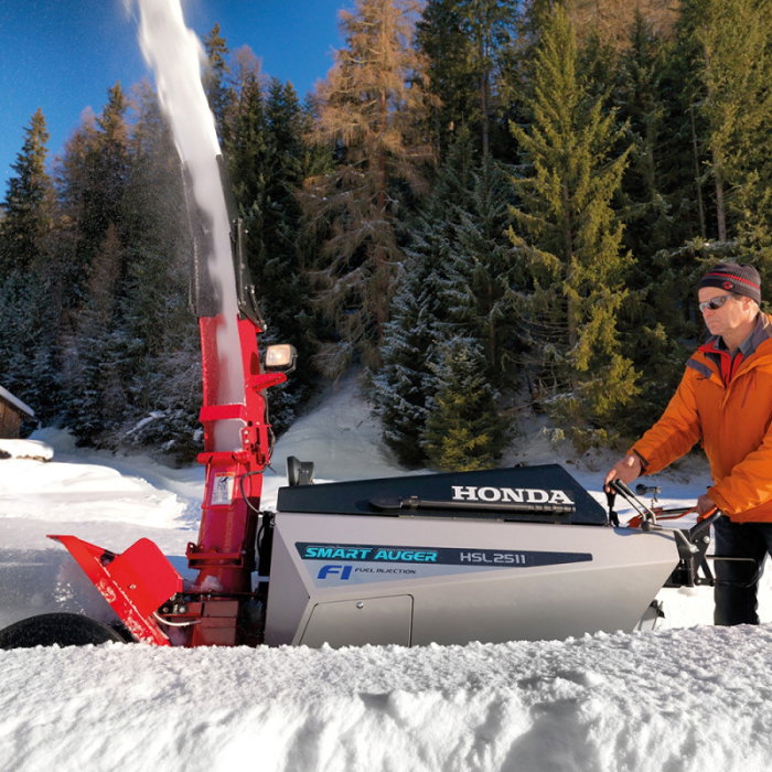 Freza de zăpadă profesională Honda HSL 2511 ERG cu motor GX690 22.4 CP și tracțiune pe senile [5]