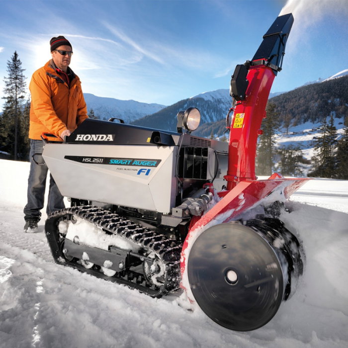 Freza de zăpadă profesională Honda HSL 2511 ERG cu motor GX690 22.4 CP și tracțiune pe senile [4]