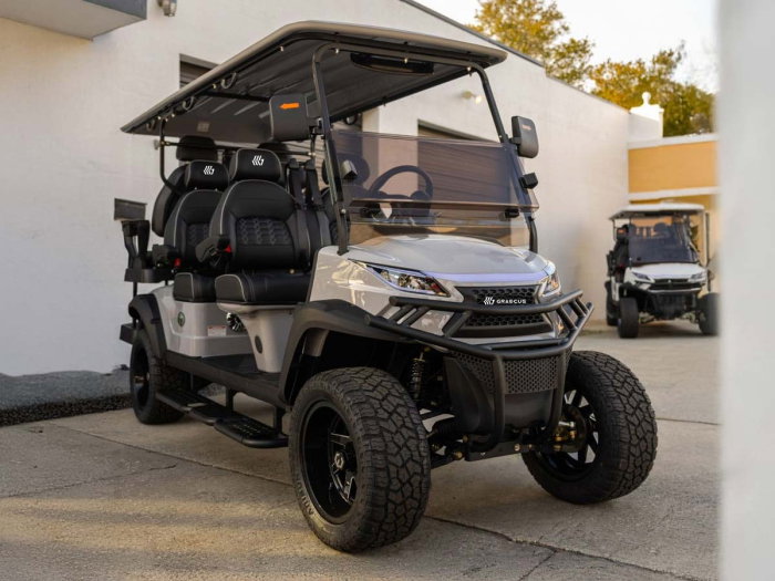 Vehicul electric 4 locuri, 5 kW, autonomie 80 km [3]