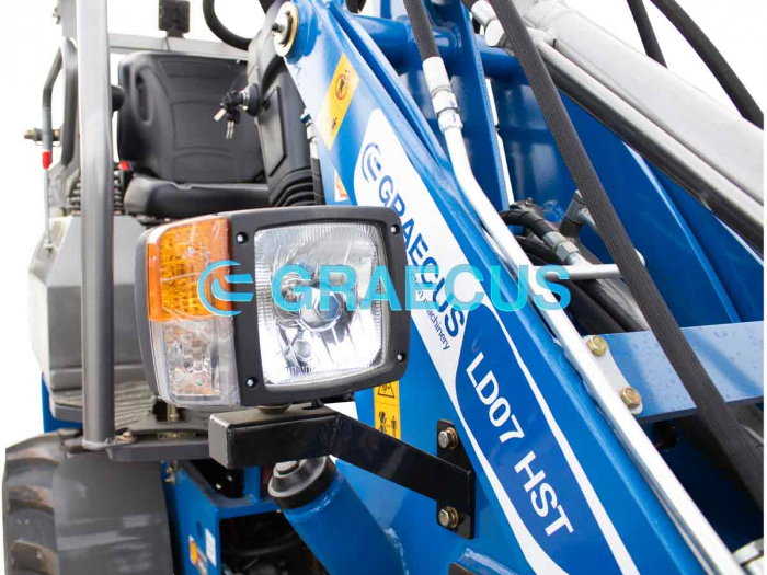 Încărcător Frontal LD07 HST, Motor Diesel Perkins 25 CP [16]