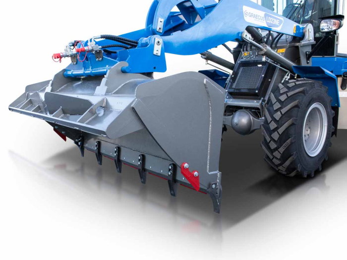 LD23 Cab – Încărcător frontal articulat 4×4, motor 75 CP, cabină climatizată, 2300 kg sarcină, cupă 2050 mm [10]