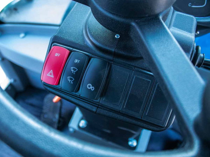 Mini încărcător frontal telescopic 75CP, 2300 kg [15]