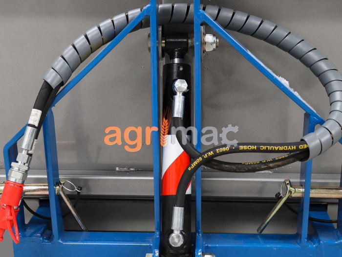 Lada suspendată ranforsată KM180H, 600 kg, prindere în 3 puncte [9]