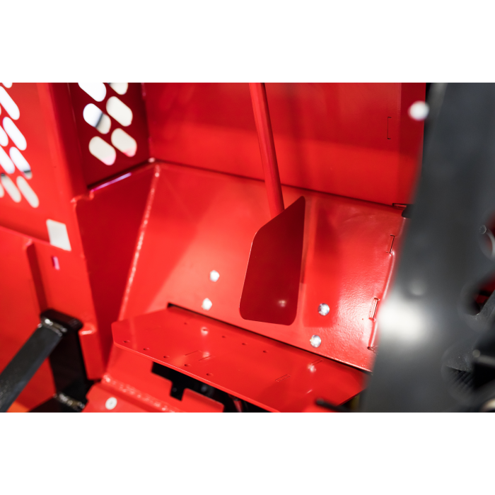 Japa 395 TR – Procesator lemne PTO tractor cu despicare 12,5 t și bandă 4,4 m, control hidraulic [16]