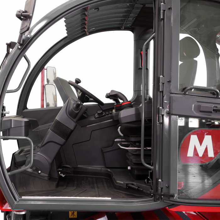 Magni RTH 6.31 TC – Încărcător Telescopic Tip Manitou 30,8 m, Cabină Înclinabilă 0–21°, 6T, Motor Volvo 218 CP [8]