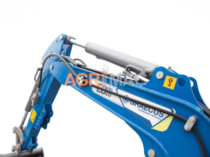 Mini Excavator cu Șenile Reglabile, 2 TONE, Motor Diesel KUBOTA D902 16 CP [9]