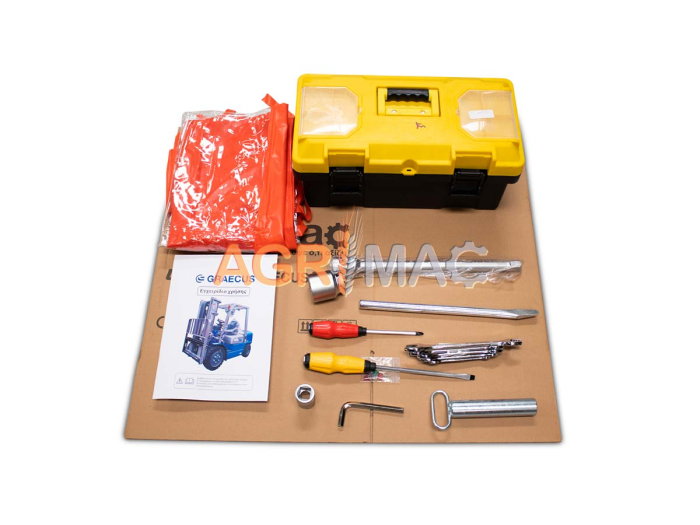 Motostivuitor diesel Clark 2.5T Xinchai C490 cu catarg Triplex 4500 mm și furci 1220 mm [9]