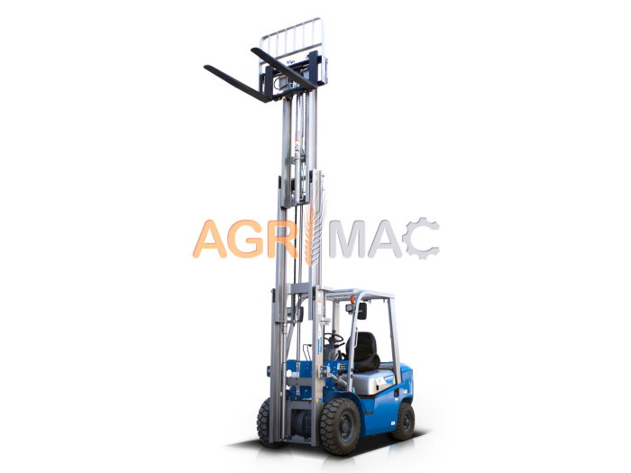 Motostivuitor diesel Clark 2.5T Xinchai C490 cu catarg Triplex 4500 mm și furci 1220 mm [2]