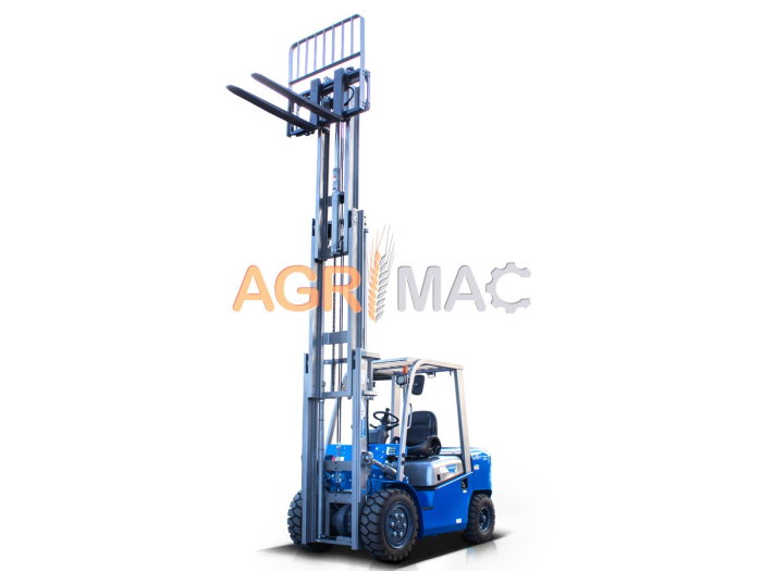 Motostivuitor diesel Clark 3.5T Xinchai Stage V cu catarg Triplex 4500 mm și furci 1220 mm [10]
