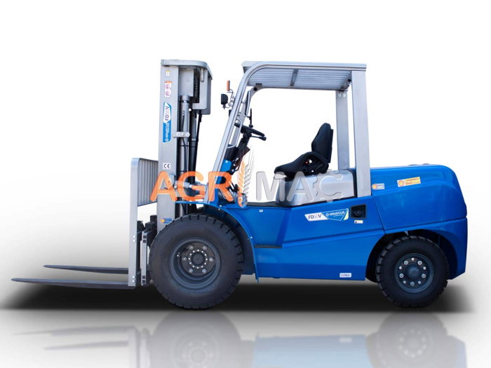 Motostivuitor diesel Clark 5.0T Yuchai Stage V cu catarg Duplex 3000 mm și furci 1220 mm [5]