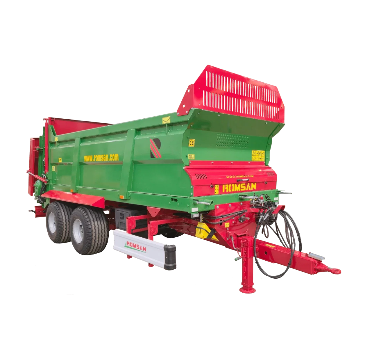 Remorcă de împrăștiat gunoi 8 t – tandem, benă 7 m³, hidraulică și PTO [1]