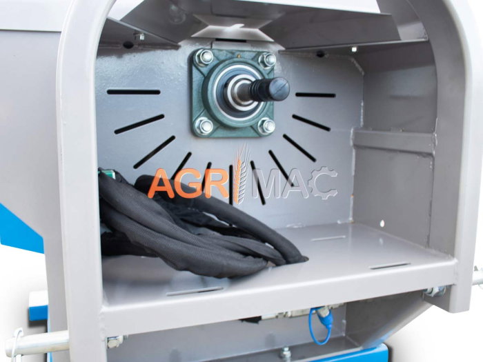 Tocător de crengi Graecus KT26R, PTO 70–120 CP, diametru 260 mm [13]