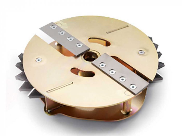 Performanță Superioară în Tocarea Vegetației | Tocător TRIBIG10HP | Disponibil Acum [14]