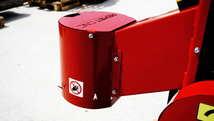 REMET RS120P – tocător crengi 15 CP / priză tractor [6]