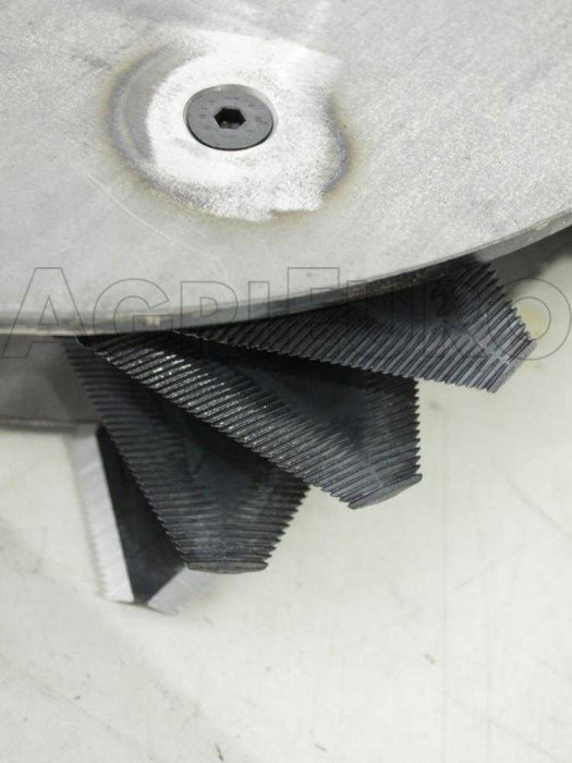 Performanță Maximă în Tocarea Lemnului | TRITONE MAXI HONDA GX390 | Acum pe Uneltisimo.ro [4]