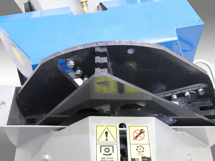 Tocator de crengi si resturi vegetale pentru tractor, necesar 30-90 CP, conectare cardan PTO, Graecus KT13R [8]