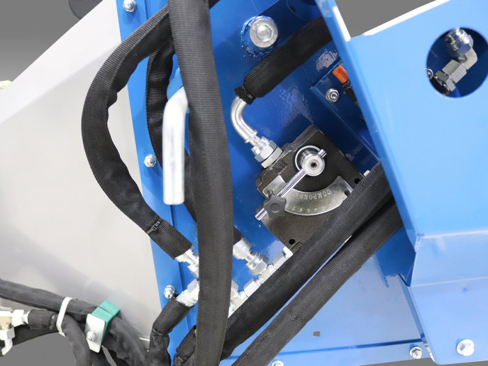 Tocator de crengi si resturi vegetale pentru tractor, necesar 30-90 CP, conectare cardan PTO, Graecus KT13R [10]