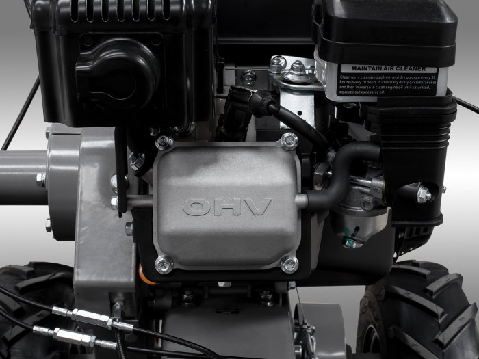 Tocator de resturi vegetale cu motor pe benzina Graecus GK [17]