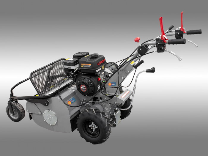 Tocator de resturi vegetale cu motor pe benzina Graecus GK [9]