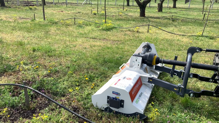 Tocător de Vegetație Aardenburg Alpha S Plus - 105 cm, Reglaj Lateral Mecanic [5]