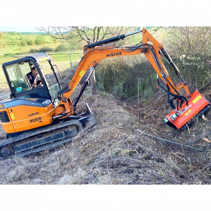 Zeppelin Spider 80 – Tocător hidraulic 800 mm cu 16 lame Y, pentru utilaje 30–40 l/min, degajare vegetație pante/șanțuri [3]