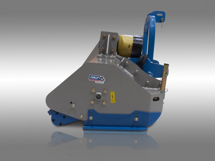 Tocator de vegetatie pentru tractor, 135 cm, conectare cardan PTO, deplasare laterala hidraulica, Graecus MKP135 [4]