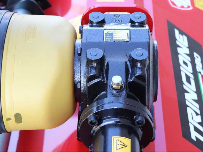 Tocator Vegetație Tractor Ceccato Trincione 380 T1800M, 180 cm [8]