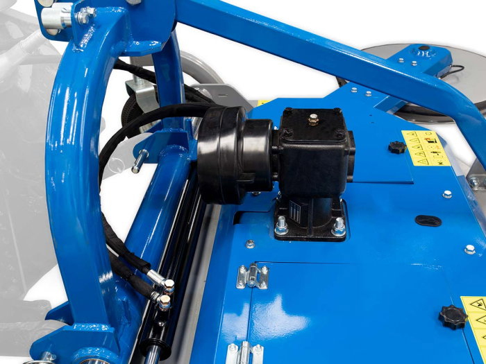 Tocator de vegetatie pentru tractor 40-90 CP, cu disc de cosire lateral, 170 cm, conectare cardan tractor , Graecus MTS170-H [5]