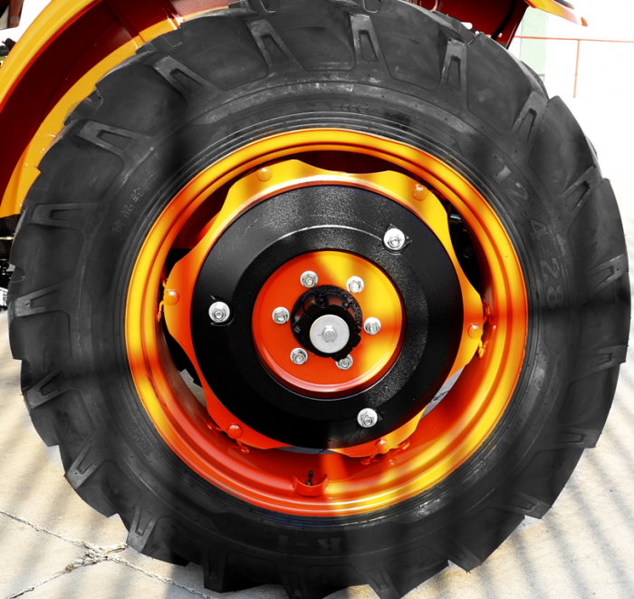 Tractor compact Rhinoceros 454, cu cabina – 55 CP, 4WD, transmisie 8+8 [5]