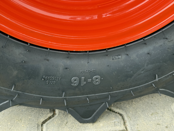 Tractor compact Hinomoto HM3020 – 20 CP, 4x4, PTO 540/1000 rpm, motor 3 cilindri diesel [20]