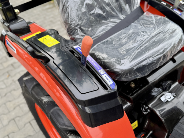 Tractor compact Hinomoto HM3020 – 20 CP, 4x4, PTO 540/1000 rpm, motor 3 cilindri diesel [13]