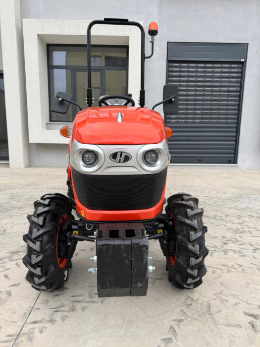 Tractor Hinomoto HM275 – 25 CP, 4×4, transmisie 9+3, PTO 540/980 rpm, motor 3 cilindri diesel [9]