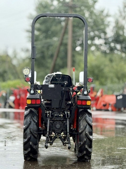 Tractor compact Hinomoto HM3030 – 30 CP, 4x4, PTO 540/1000 rpm, diesel 4 cilindri [5]